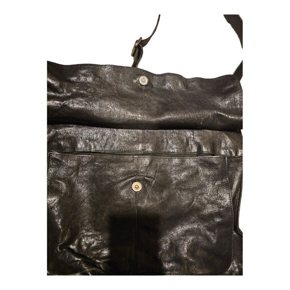 RAISON D'ETRE Made in Italy Leather Crossbody - Picture 5 of 9